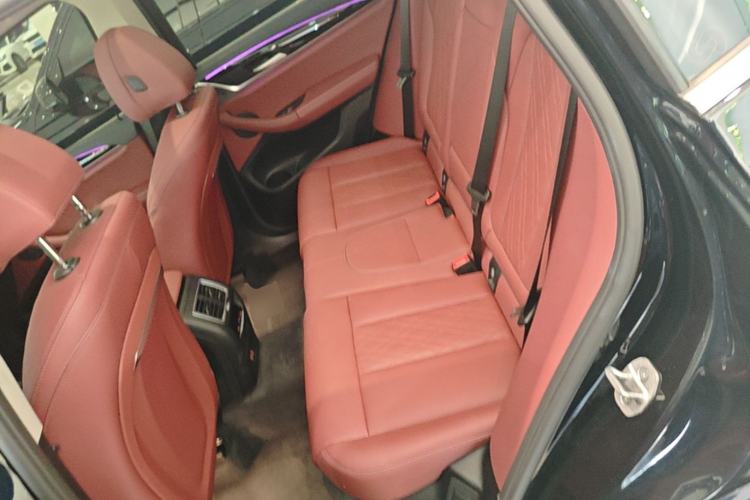 Used BMW X3 2023 xDrive25i M Sport Package Left Rear Seat