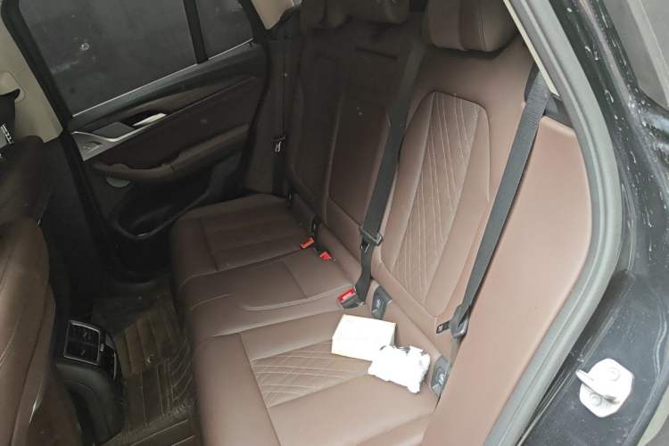 Used BMW X3 2023 xDrive30i Luxury Edition M Night Sky Package Left Rear Seat