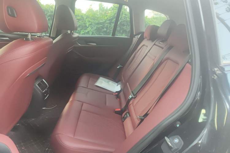 Used BMW X3 2023 xDrive30i Leading Model M Night Edition Package Left Rear Seat