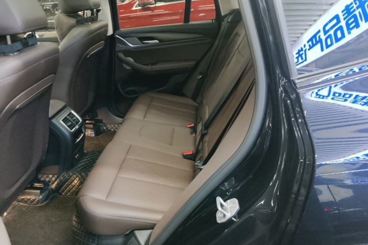 Used BMW X3 2023 Restyled xDrive30i Leading Edition M Night Sky Package Left Rear Seat
