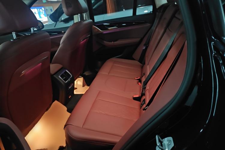 Used BMW X3 2023 xDrive25i M Sport Package Left Rear Seat