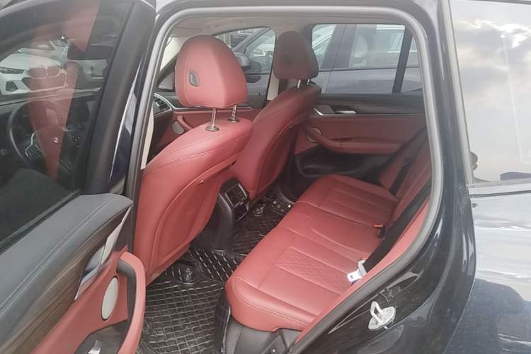 Used BMW X3 2023 xDrive30i Leading Model M Night Edition Package Left Rear Seat