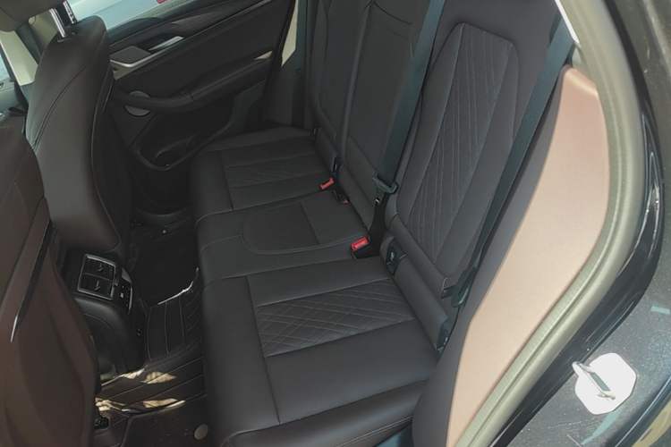 Used BMW X3 2023 Restyled xDrive30i Leading Edition M Night Sky Package Left Rear Seat