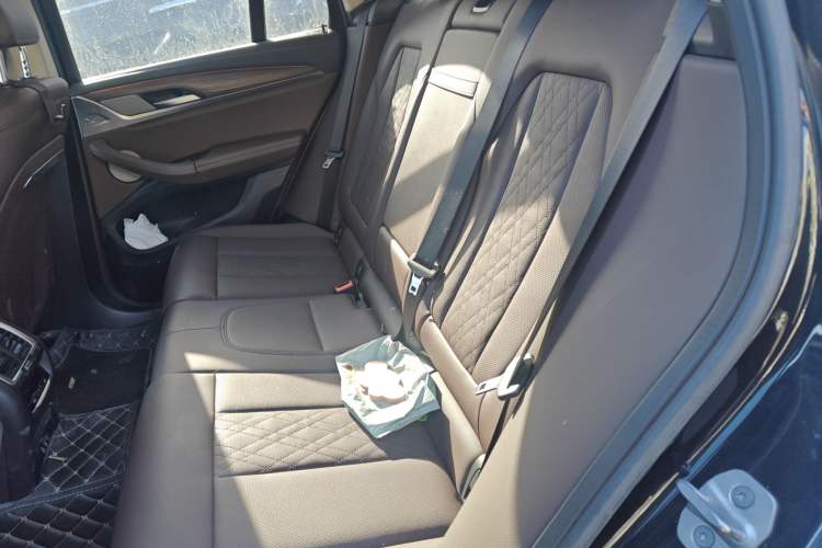 Used BMW X3 2023 Restyled xDrive30i Leading Edition M Night Sky Package Left Rear Seat