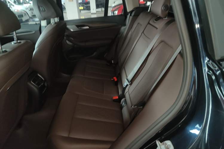 Used BMW X3 2023 xDrive30i Leading Model M Night Edition Package Left Rear Seat