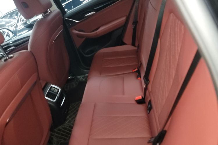 Used BMW X3 2023 xDrive25i M Sport Package Left Rear Seat