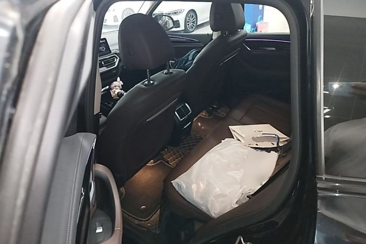 Used BMW X3 2023 xDrive25i M Sport Package Left Rear Seat