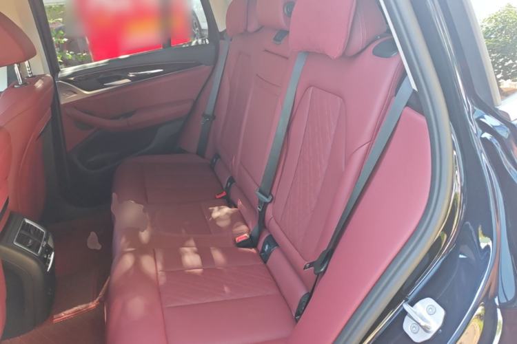 Used BMW X3 2023 xDrive25i M Sport Package Left Rear Seat