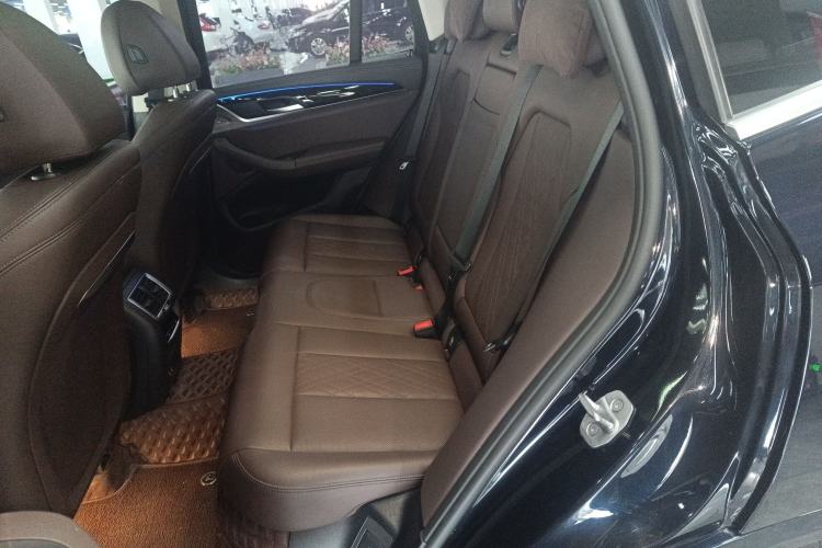 Used BMW X3 2023 xDrive25i M Sport Package Left Rear Seat
