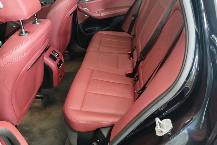 Used BMW X3 2023 xDrive25i M Sport Package Left Rear Seat