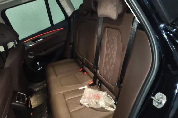 Used BMW X3 2023 xDrive30i Leading Model M Night Edition Package Left Rear Seat