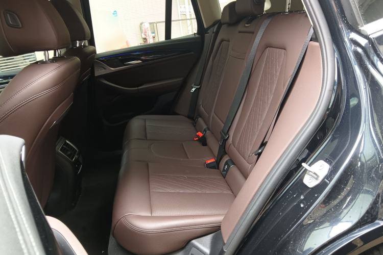Used BMW X3 2023 xDrive25i M Sport Package Left Rear Seat