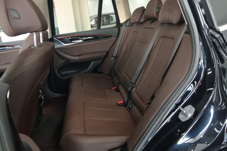 Used BMW X3 2023 xDrive25i M Sport Package Left Rear Seat