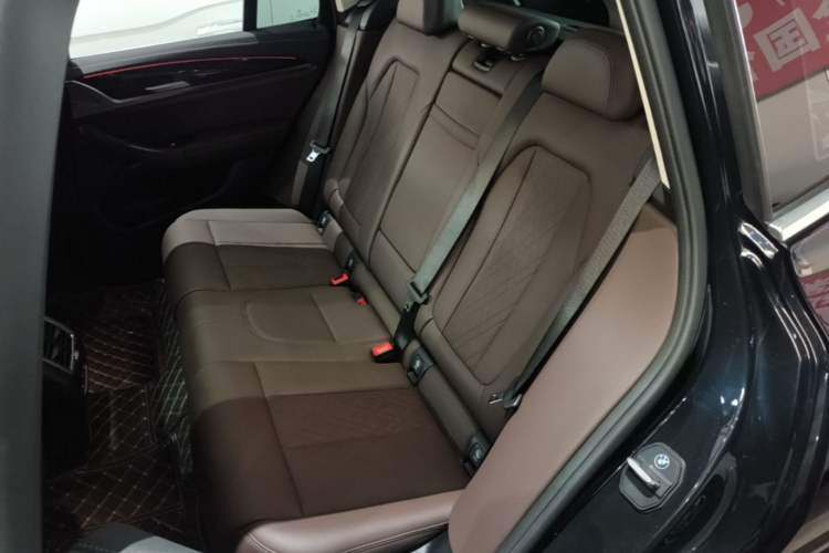 Used BMW X3 2023 xDrive25i M Sport Package Left Rear Seat