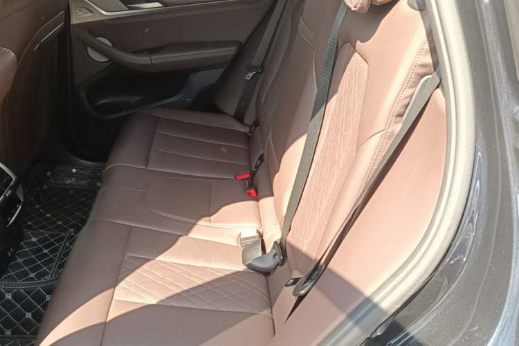 Used BMW X3 2023 xDrive30i Leading Model M Night Edition Package Left Rear Seat