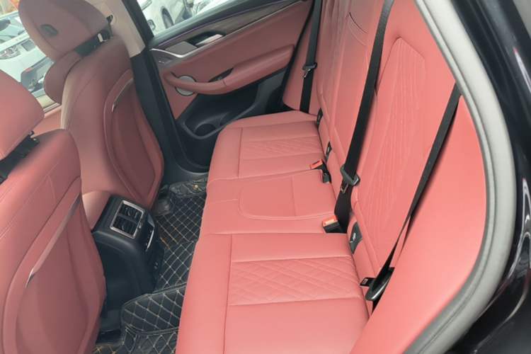 Used BMW X3 2023 Restyled xDrive30i Leading Edition M Night Sky Package Left Rear Seat