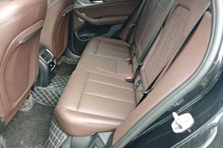 Used BMW X3 2023 Restyled xDrive30i Leading Edition M Night Sky Package Left Rear Seat