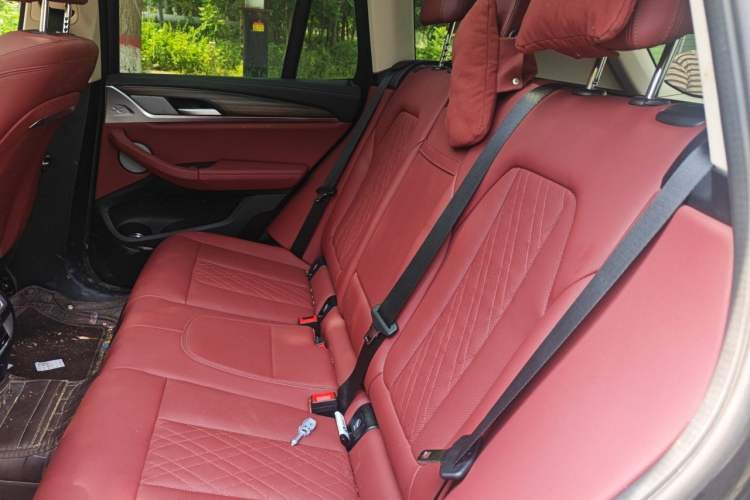 Used BMW X3 2023 xDrive30i Leading Model M Night Edition Package Left Rear Seat
