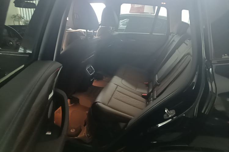 Used BMW X3 2023 Restyled xDrive30i Leading Edition M Night Sky Package Left Rear Seat