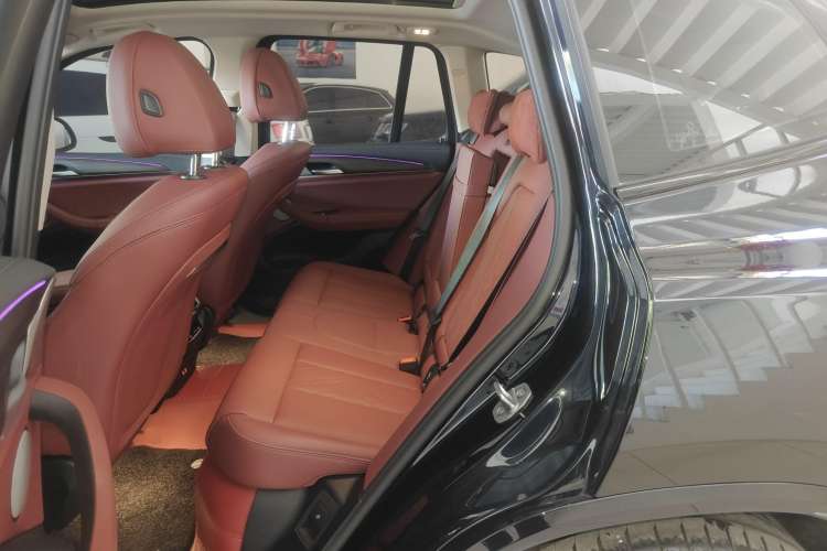 Used BMW X3 2023 Restyled xDrive30i Leading Edition M Night Sky Package Left Rear Seat