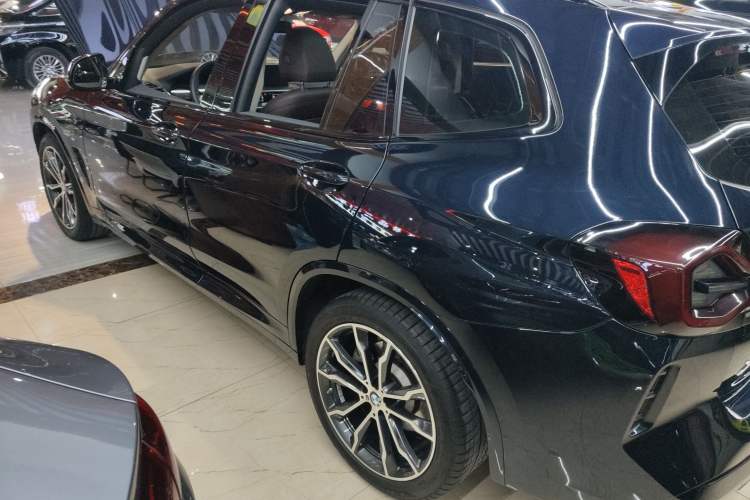 Used BMW X3 2023 xDrive30i Leading Model M Night Edition Package Left Side