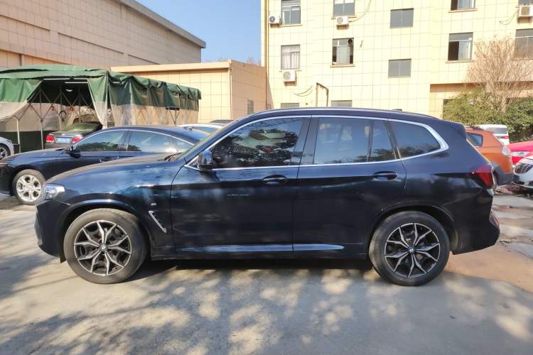 Used BMW X3 2023 xDrive25i M Sport Package Left Side