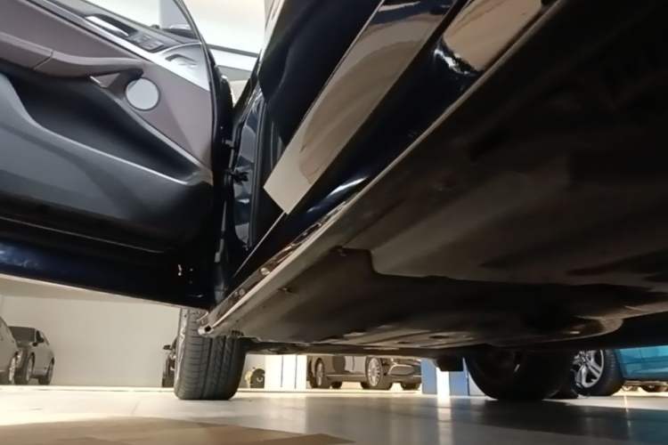 Used BMW X3 2023 xDrive30i Leading Model M Night Edition Package Left Side Sill