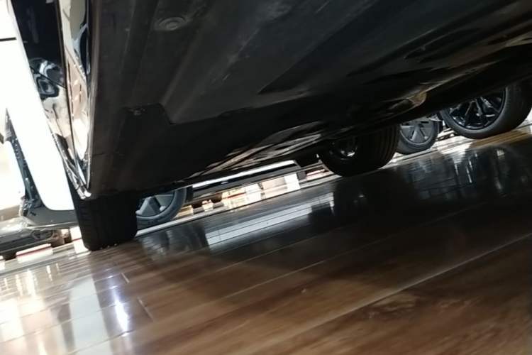 Used BMW X3 2023 xDrive25i M Sport Package Left Side Sill