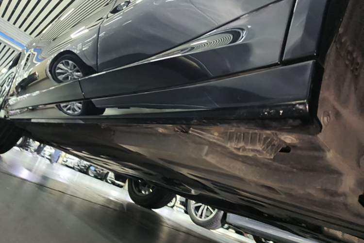 Used BMW X3 2023 xDrive25i M Sport Package Left Side Sill