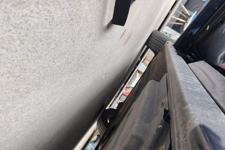 Used BMW X3 2023 Restyled xDrive30i Leading Edition M Night Sky Package Left Side Sill