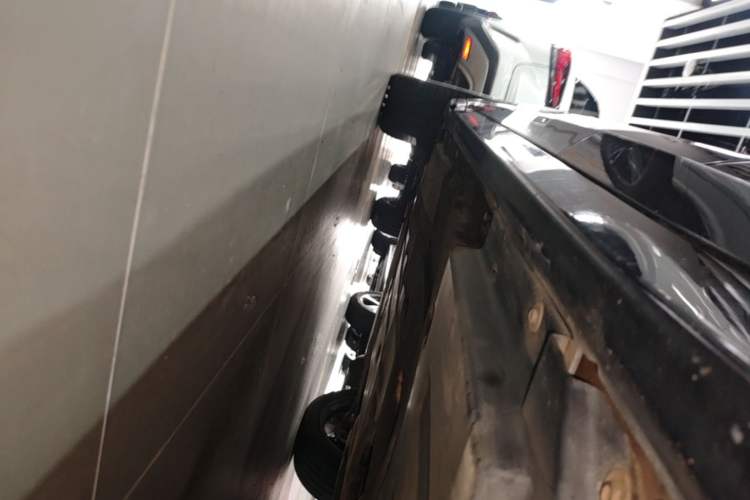 Used BMW X3 2023 xDrive30i Leading Model M Night Edition Package Left Side Sill