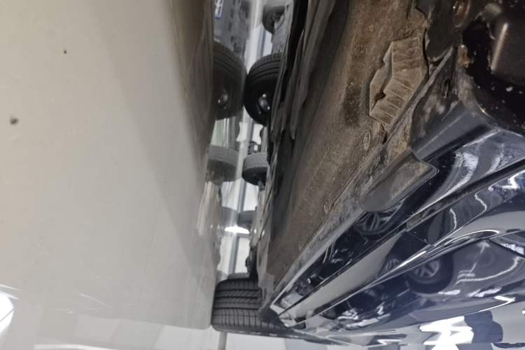 Used BMW X3 2023 Restyled xDrive30i Leading Edition M Night Sky Package Left Side Sill
