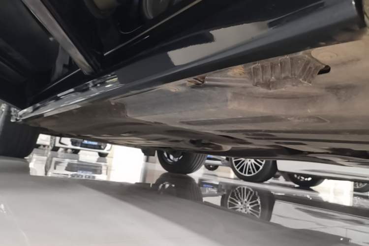Used BMW X3 2023 xDrive25i M Sport Package Left Side Sill