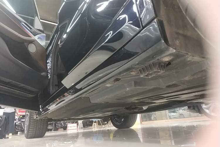 Used BMW X3 2023 Restyled xDrive30i Leading Edition M Night Sky Package Left Side Sill