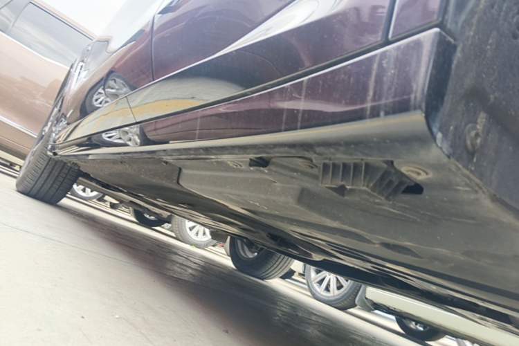 Used BMW X3 2023 xDrive25i M Sport Package Left Side Sill