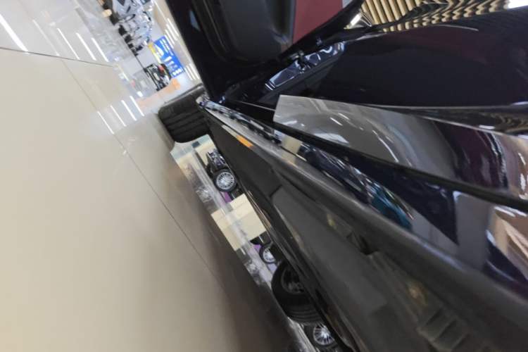 Used BMW X3 2023 xDrive25i M Sport Package Left Side Sill