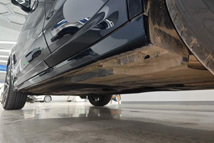 Used BMW X3 2023 Restyled xDrive30i Leading Edition M Night Sky Package Left Side Sill