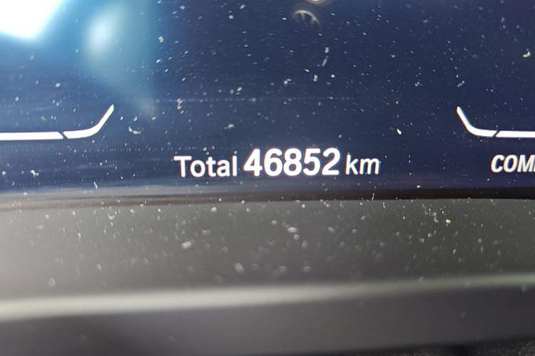Used BMW X3 2023 xDrive30i Leading Model M Night Edition Package Odometer Close Up