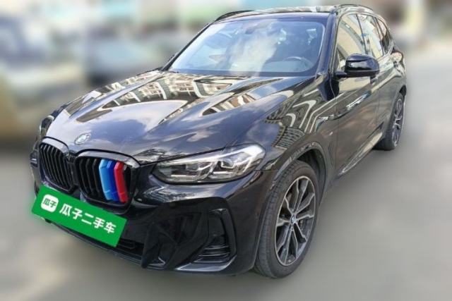 BMW X3 2023 xDrive30i Leading Model M Night Edition Package مستعملة
