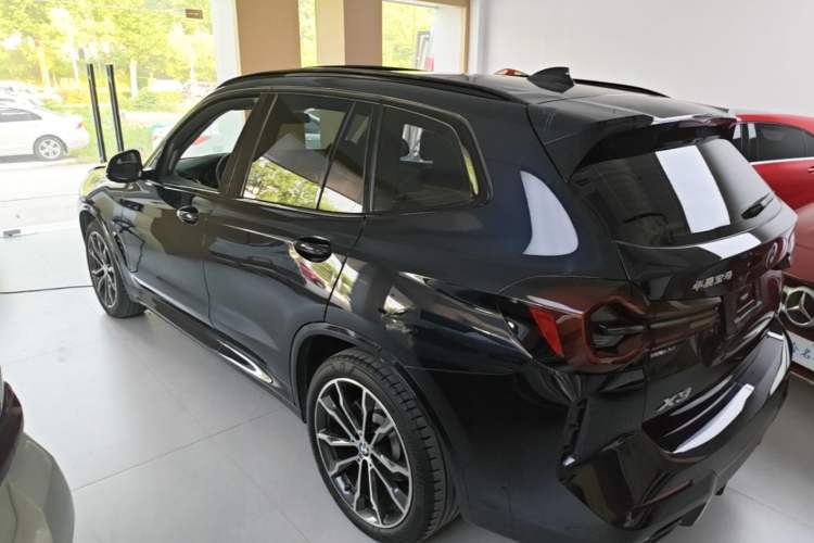 Used BMW X3 2023 xDrive30i Leading Model M Night Edition Package Rear Left 45 Deg