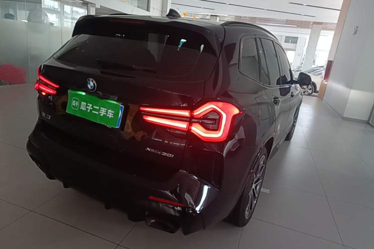 Used BMW X3 2023 Restyled xDrive30i Leading Edition M Night Sky Package Rear Right 45 Deg
