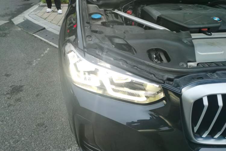 Used BMW X3 2023 xDrive25i M Sport Package Right Front Headlight