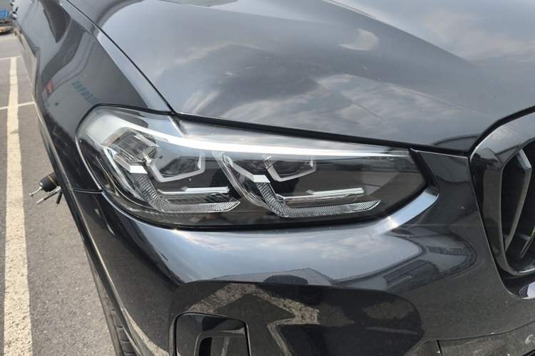 Used BMW X3 2023 xDrive30i Leading Model M Night Edition Package Right Front Headlight