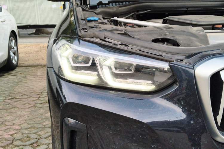 Used BMW X3 2023 xDrive25i M Sport Package Right Front Headlight