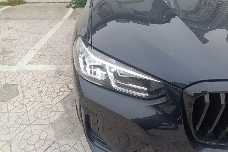 Used BMW X3 2023 xDrive30i Leading Model M Night Edition Package Right Front Headlight