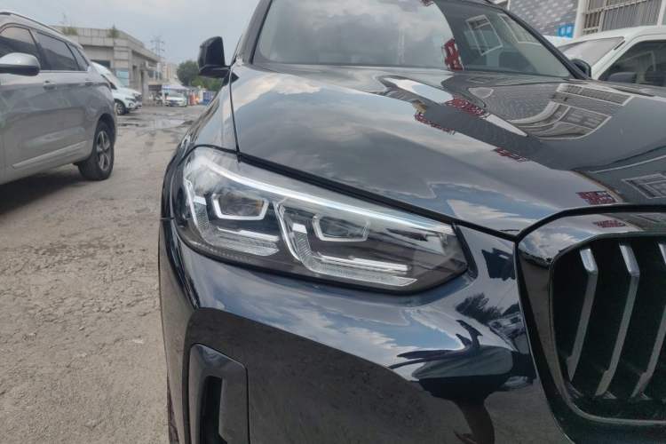 Used BMW X3 2023 xDrive30i Leading Model M Night Edition Package Right Front Headlight