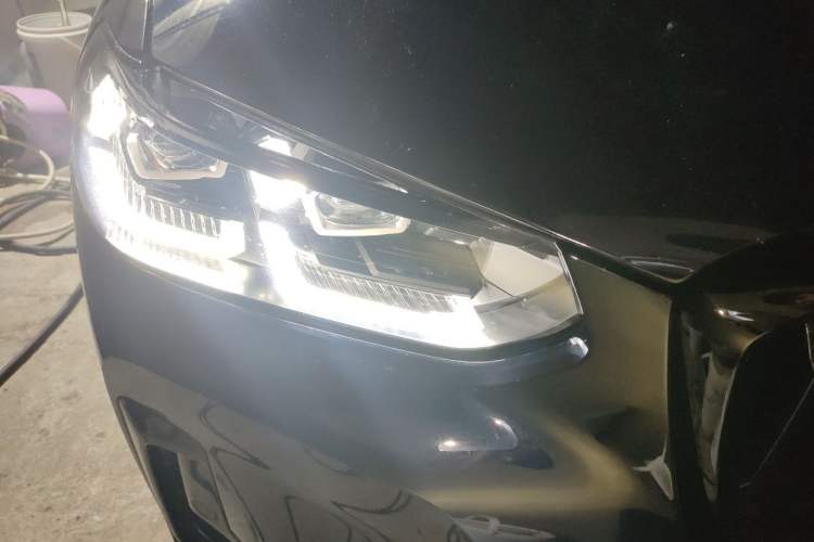 Used BMW X3 2023 xDrive30i Luxury Edition M Night Sky Package Right Front Headlight