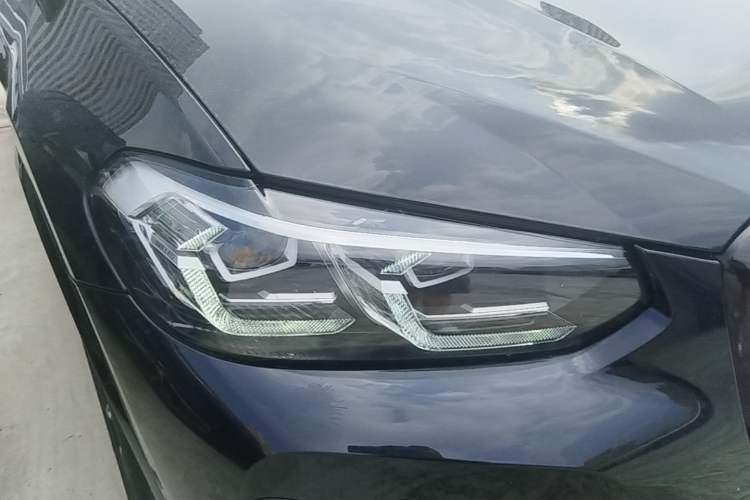 Used BMW X3 2023 xDrive30i Leading Model M Night Edition Package Right Front Headlight