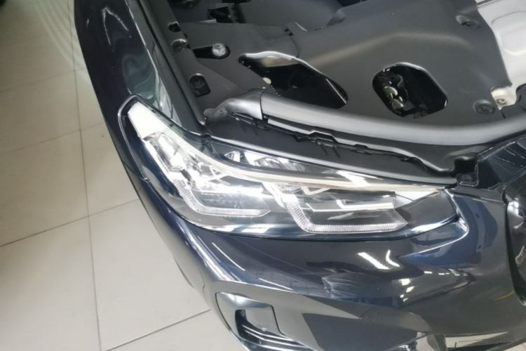 Used BMW X3 2023 Restyled xDrive30i Leading Edition M Night Sky Package Right Front Headlight