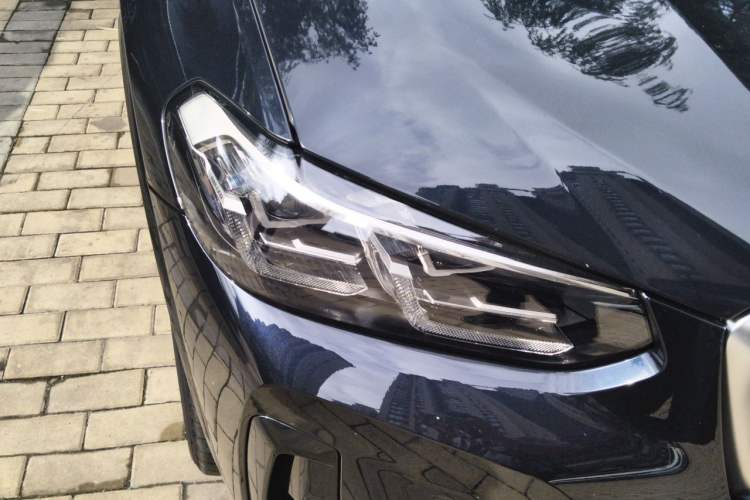 Used BMW X3 2023 xDrive25i M Sport Package Right Front Headlight
